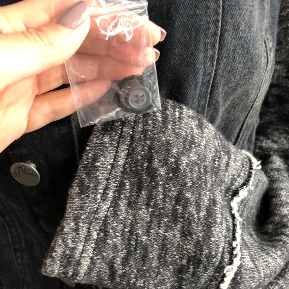Free People black denim Jacket - Picture 7 of 8